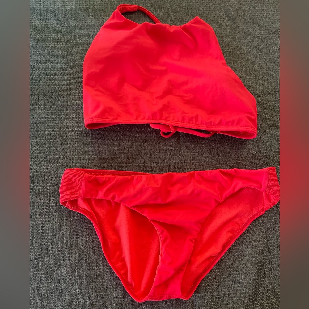 Billabong Halter Tie High Neck Bikini Size Small Red Orange